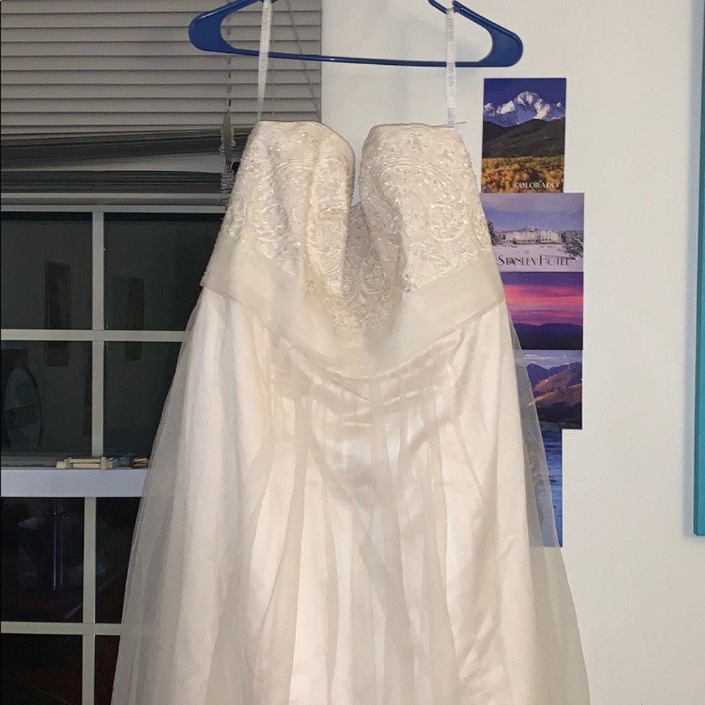 Beautiful wedding dress